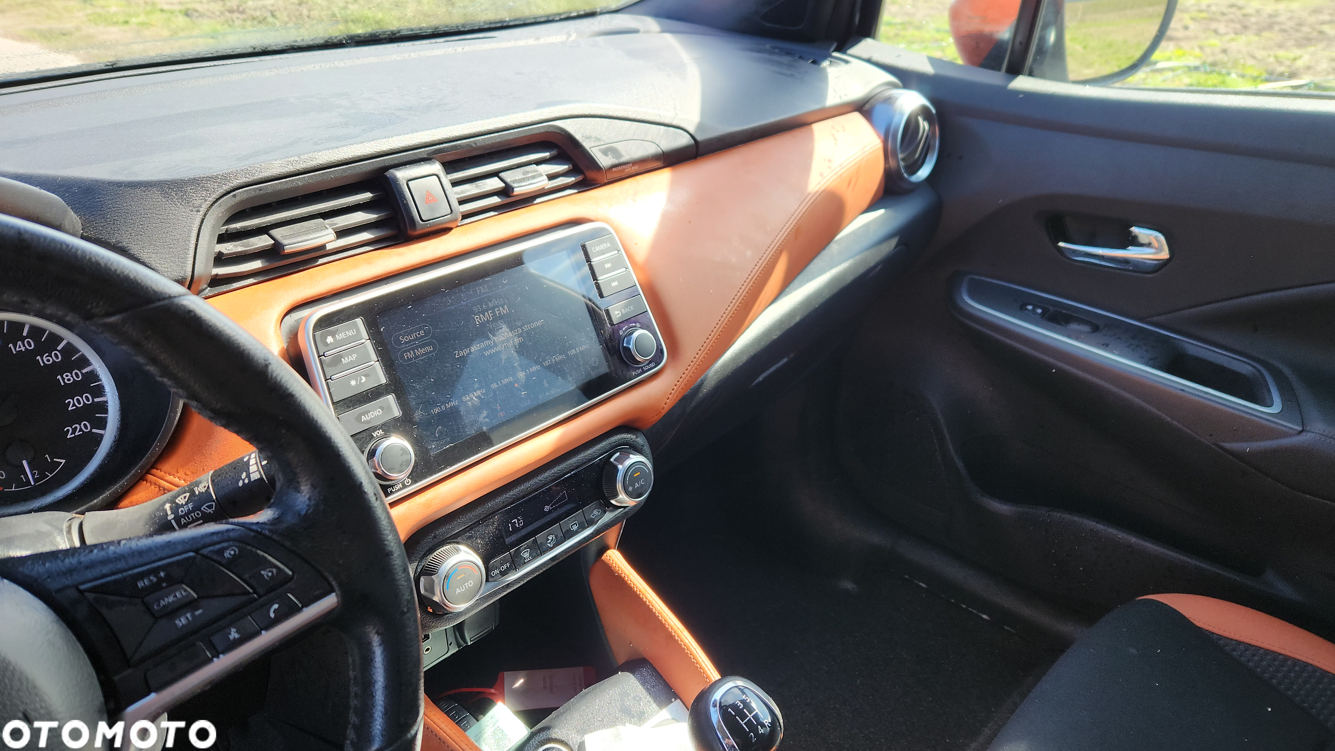 Nissan Micra 0.9 IG-T N-Connecta - 38