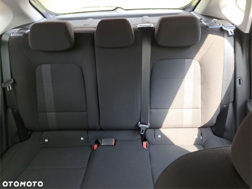 Hyundai i20 - 10