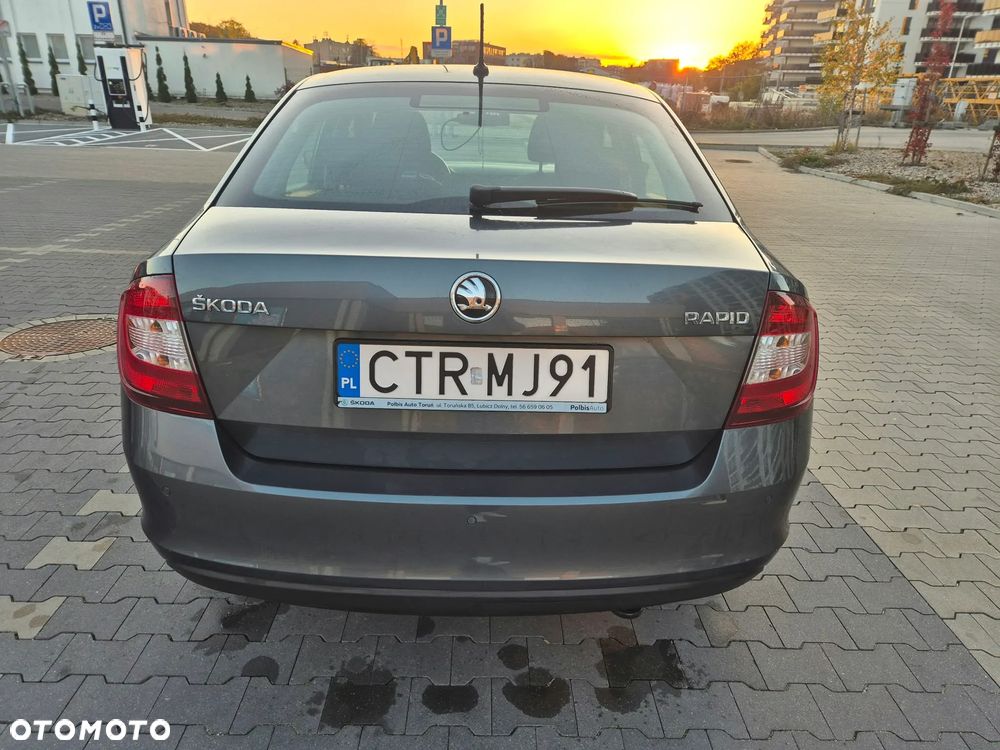 Skoda RAPID 1.6 TDI DPF Ambition - 9