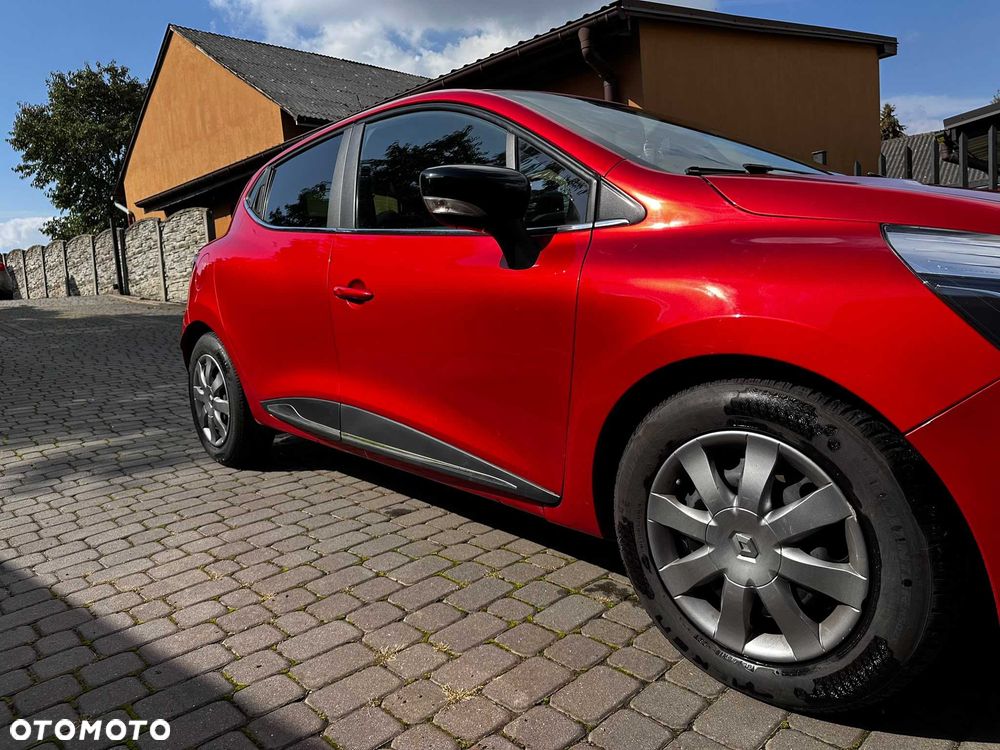 Renault Clio - 6