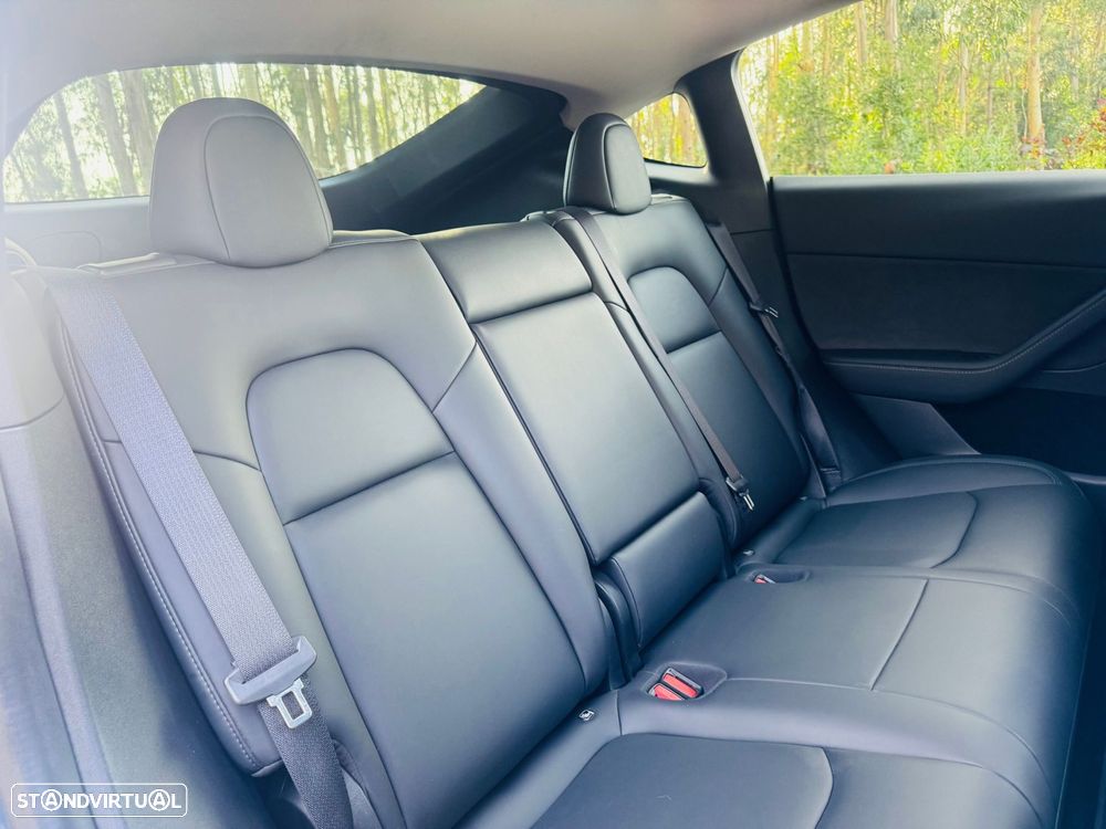 Tesla Model Y Long Range Tração Integral - 43