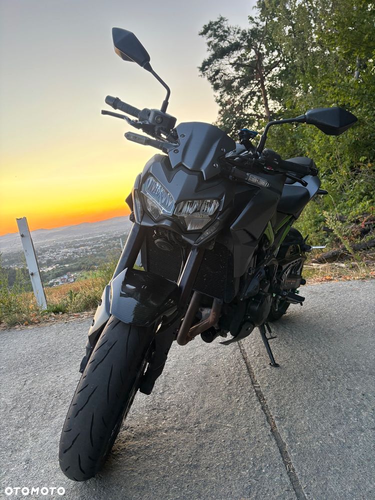 Kawasaki Z 900 - 8