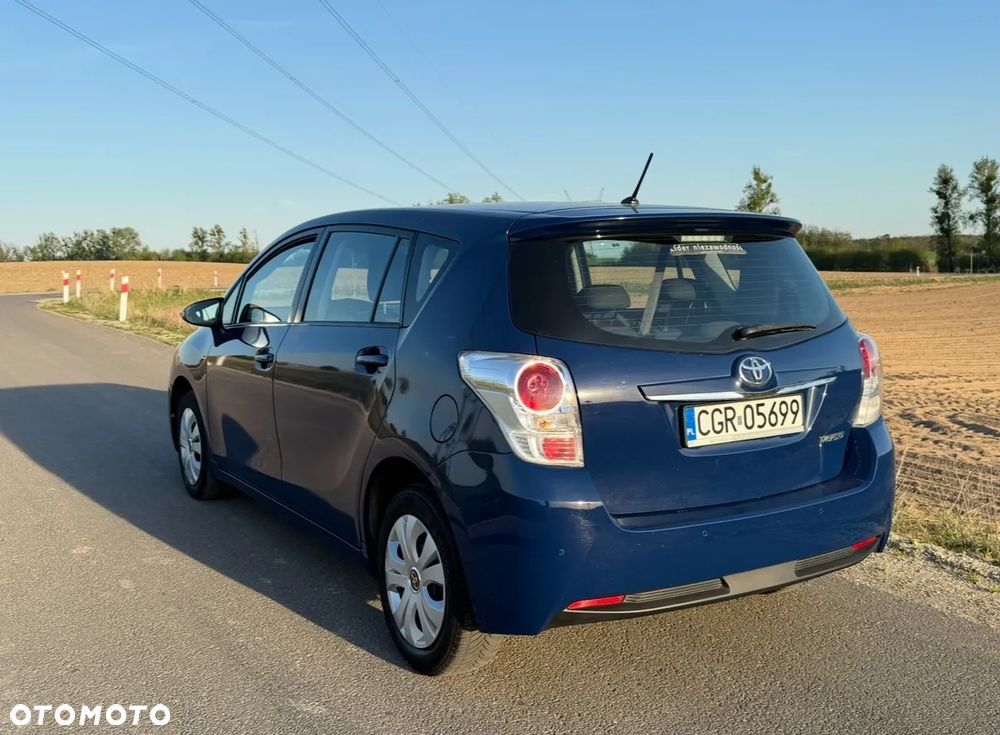 Toyota Verso 1.6 Active 7os EU6 - 6