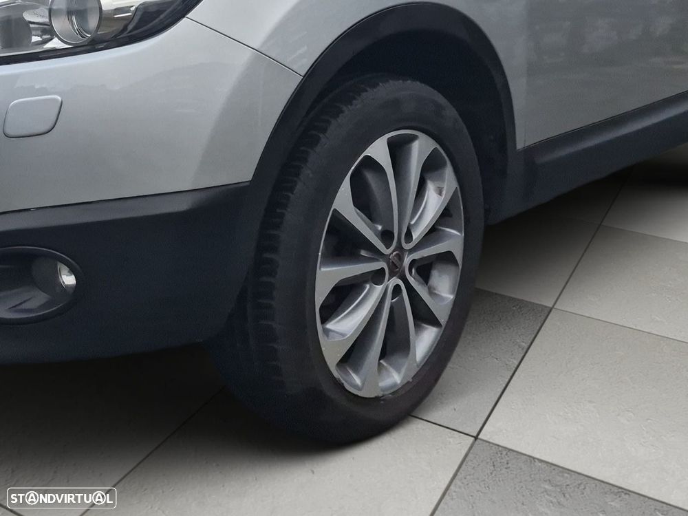 Nissan Qashqai +2 1.6 dCi Tekna Premium 18 360 S&S - 6