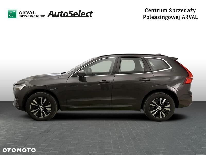 Volvo XC 60 B4 B Momentum Pro - 2