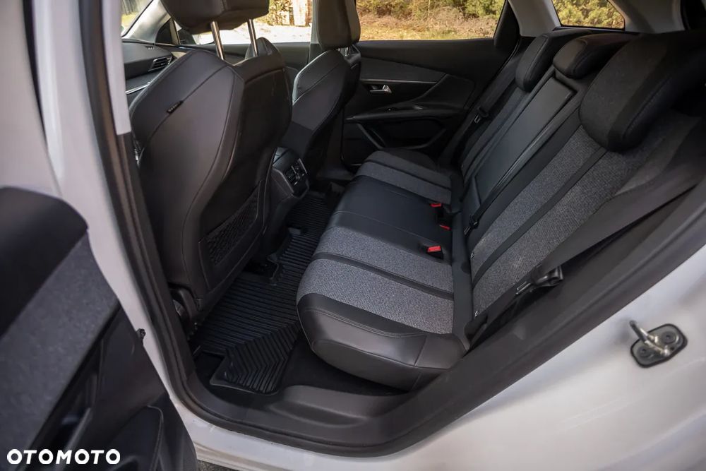 Peugeot 3008 HDi 150 Active - 20