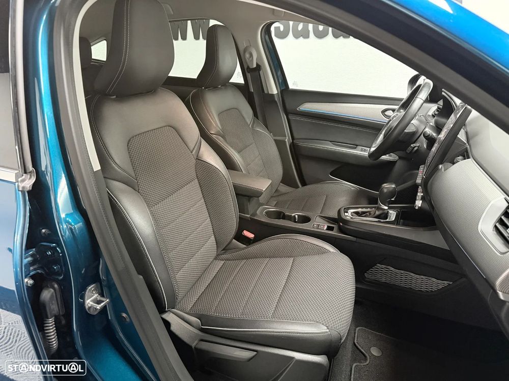 Renault Arkana 1.6 E-Tech Intens - 13