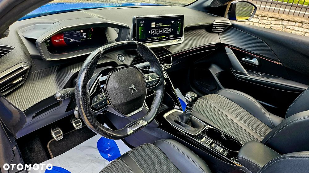 Peugeot 208 PureTech 100 GT Pack - 24