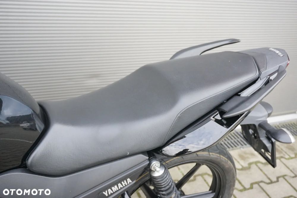 Yamaha YS - 11