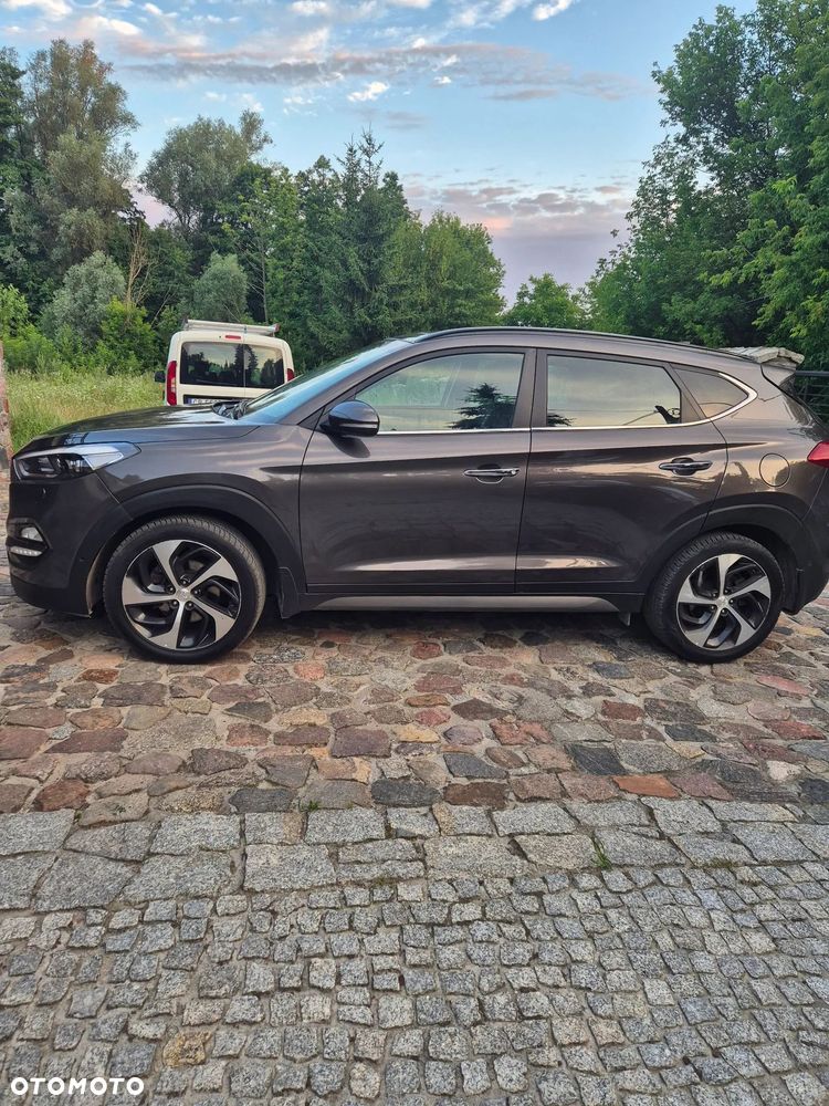 Hyundai Tucson 1.7 CRDI BlueDrive Premium 2WD DCT - 2
