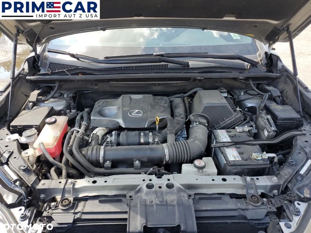 Lexus NX 300 - 12