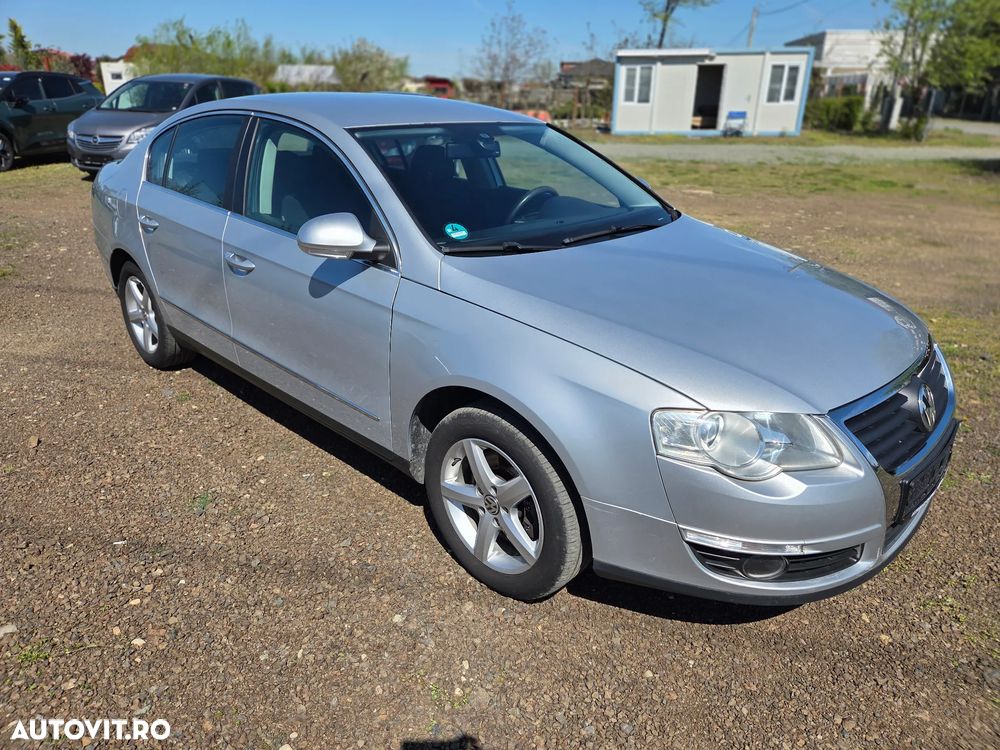 Volkswagen Passat 1.9 TDI Comfortline - 2