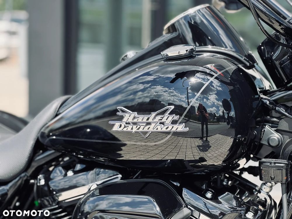Harley-Davidson Trike Freewheeler - 7