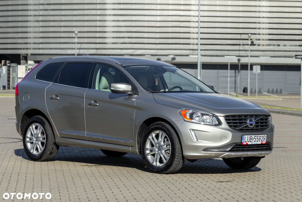 Volvo XC 60 - 10