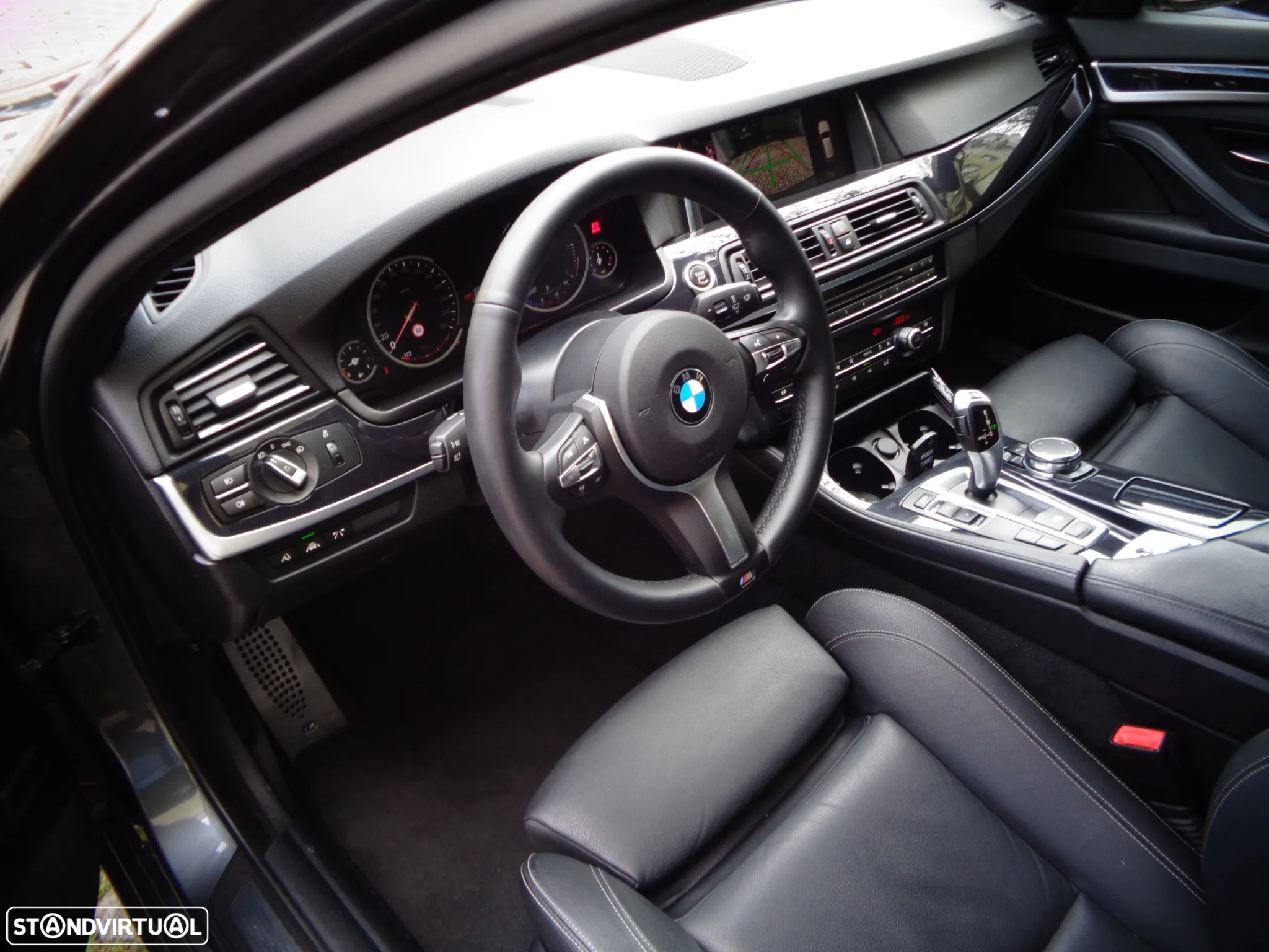 BMW 520 d Pack M Auto - 13