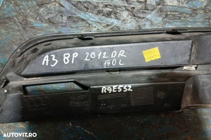 Grila proiector dreapta 8P0807682J 8P0807682J Audi A3 8P/8PA [2th fac - 3