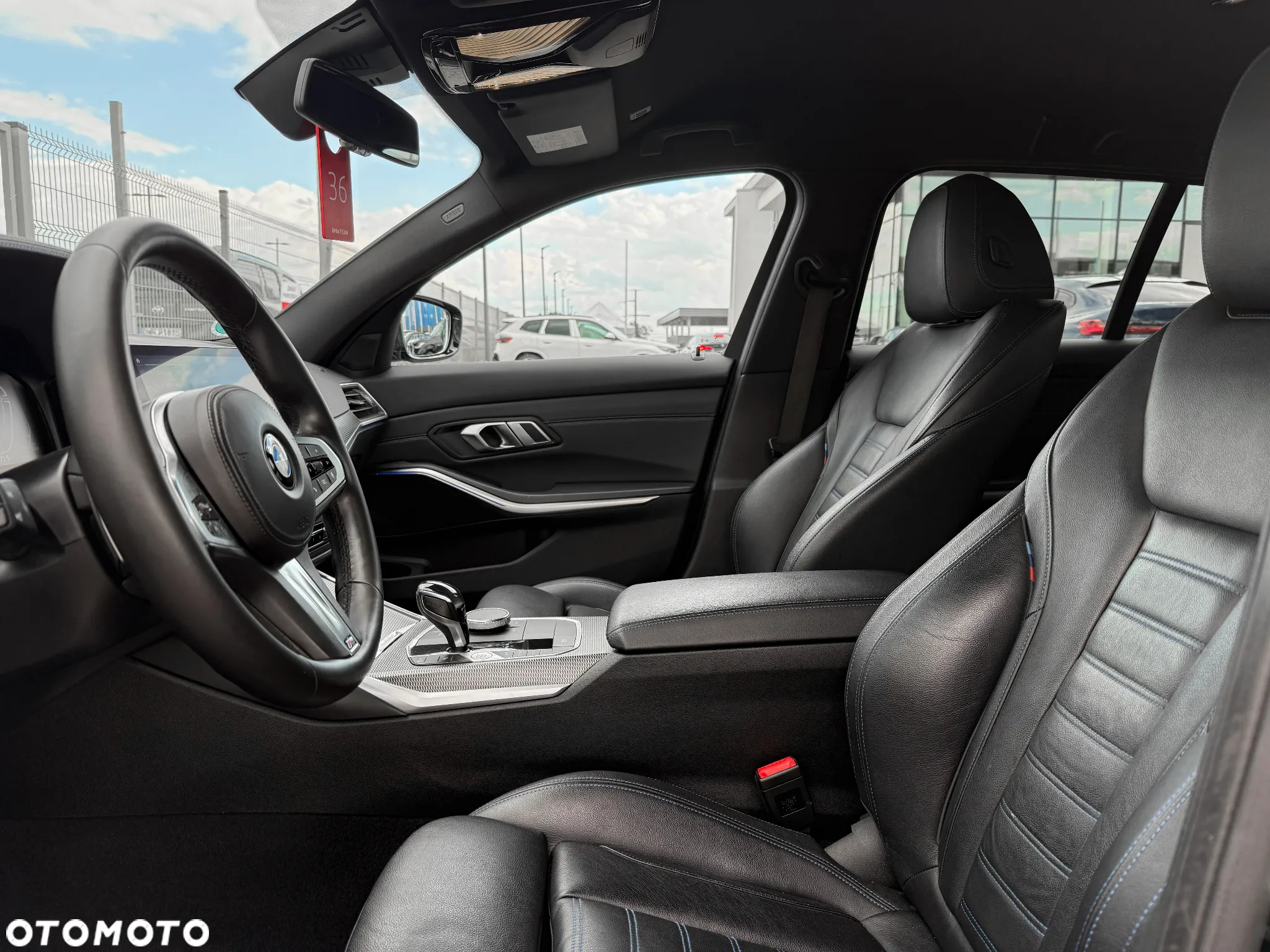 BMW Seria 3 320d M Sport - 26