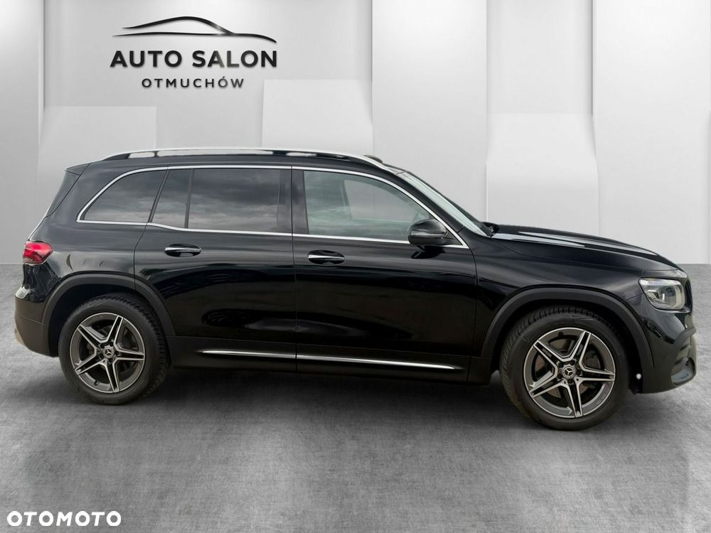 Mercedes-Benz GLB - 4