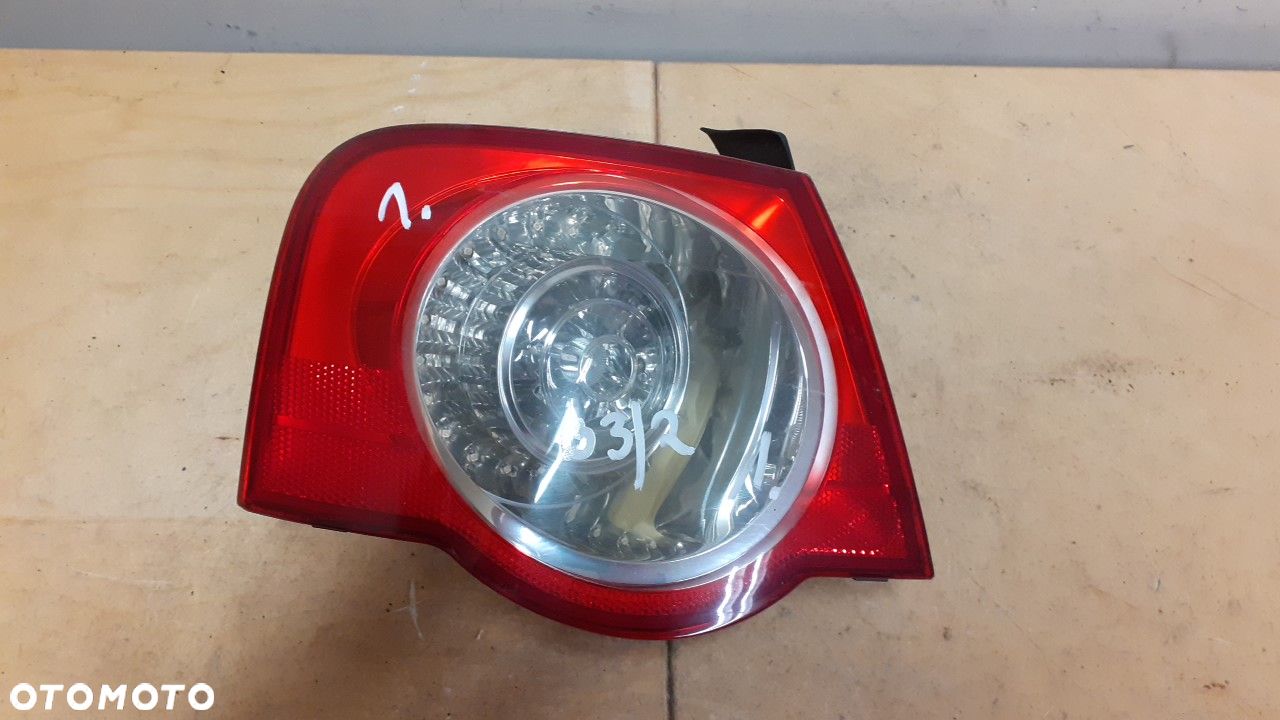 VOLKSWAGEN PASSAT B6 SEDAN LED lampa tył tylna lewa - 1