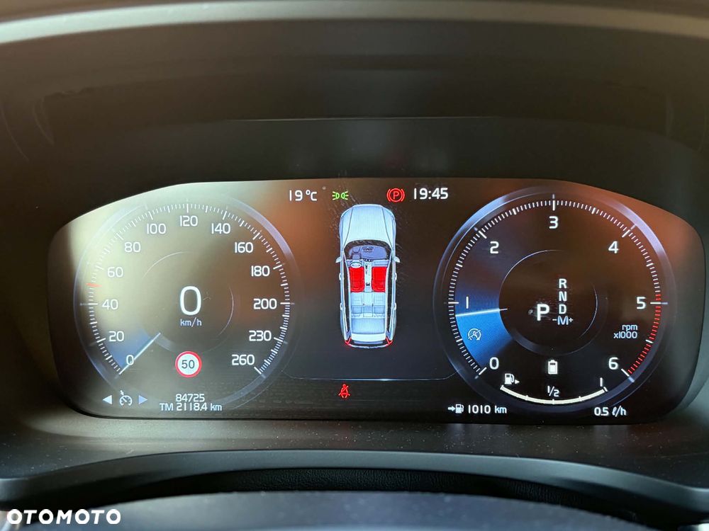 Volvo V60 Cross Country D4 AWD - 25