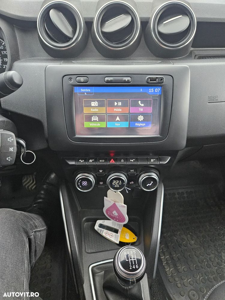 Dacia Duster 1.5 dCi 4x4 Prestige - 8