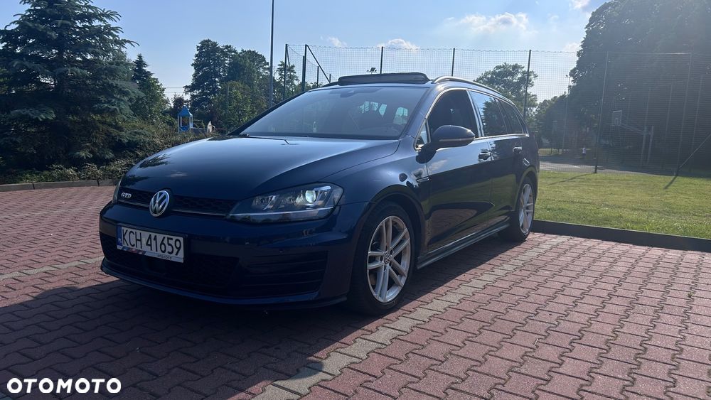 Volkswagen Golf 2.0 TDI BMT GTD DSG - 2