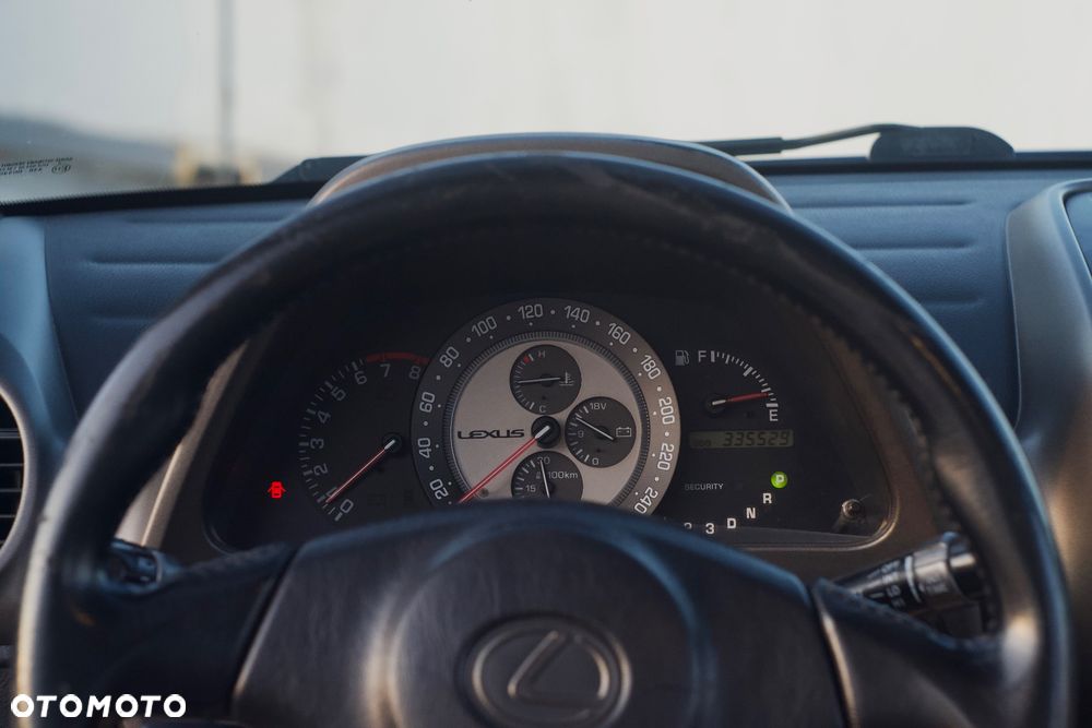 Lexus IS 200 Elegance - 8