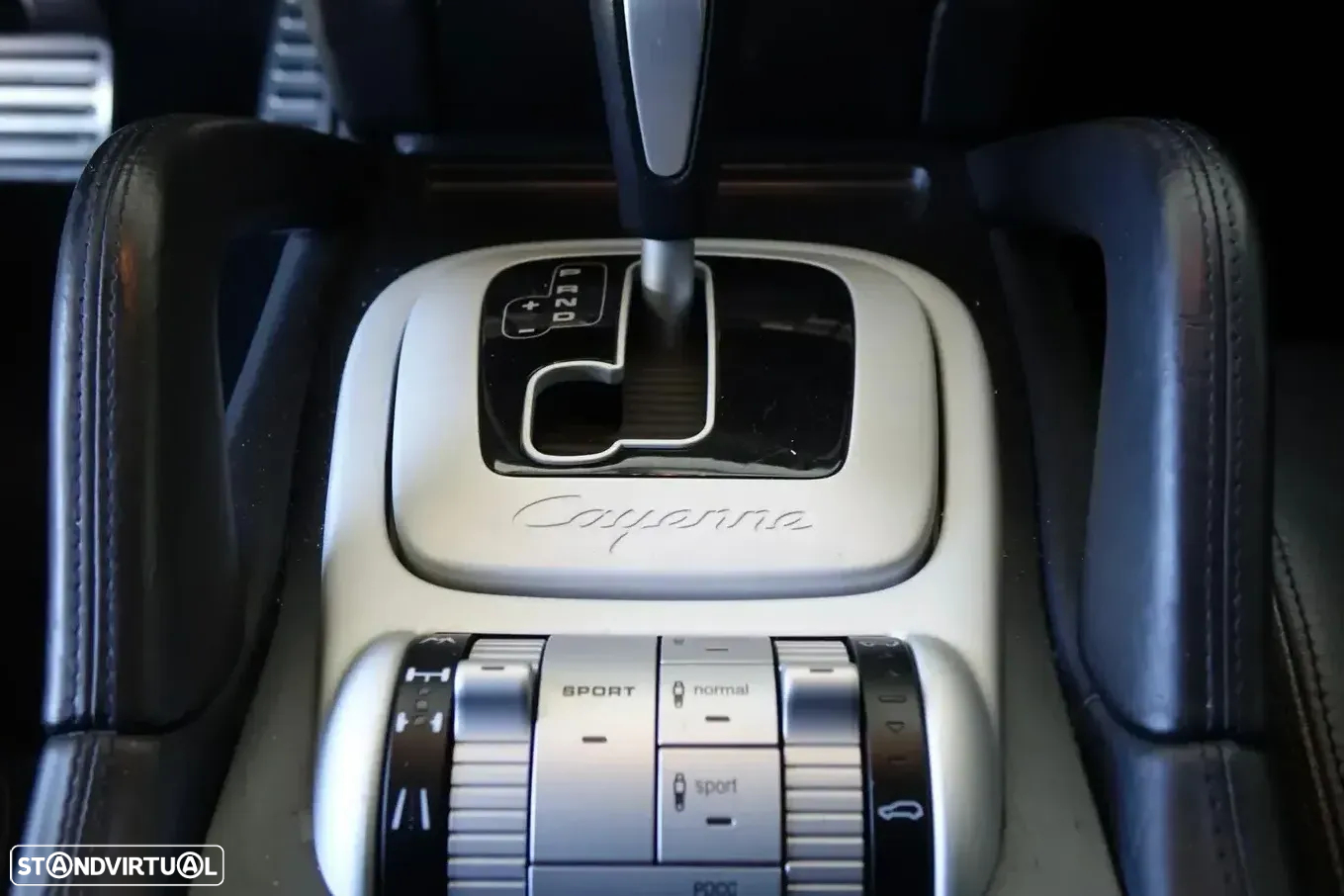 Porsche Cayenne Turbo - 20