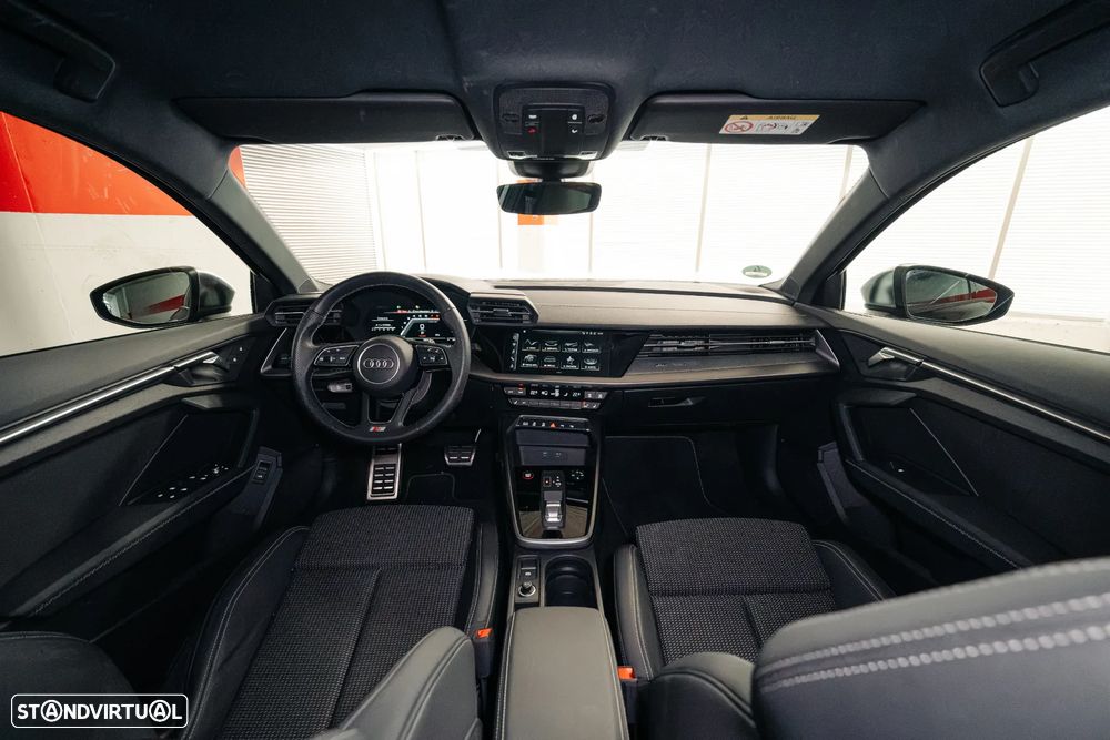 Audi S3 TFSI quattro S tronic - 31