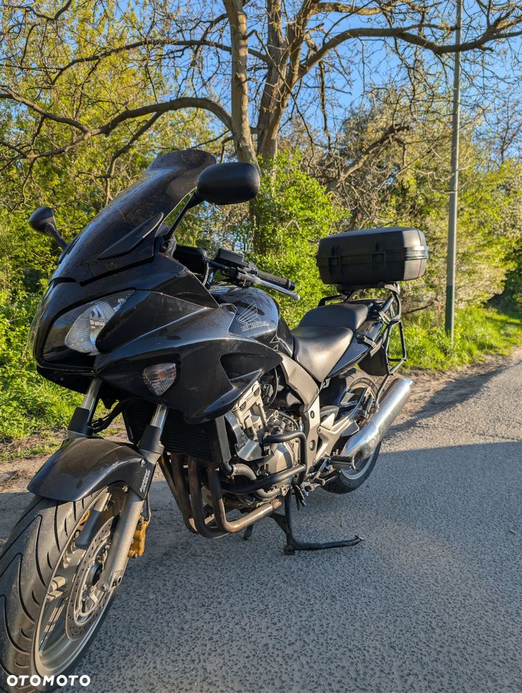 Honda CBF - 4