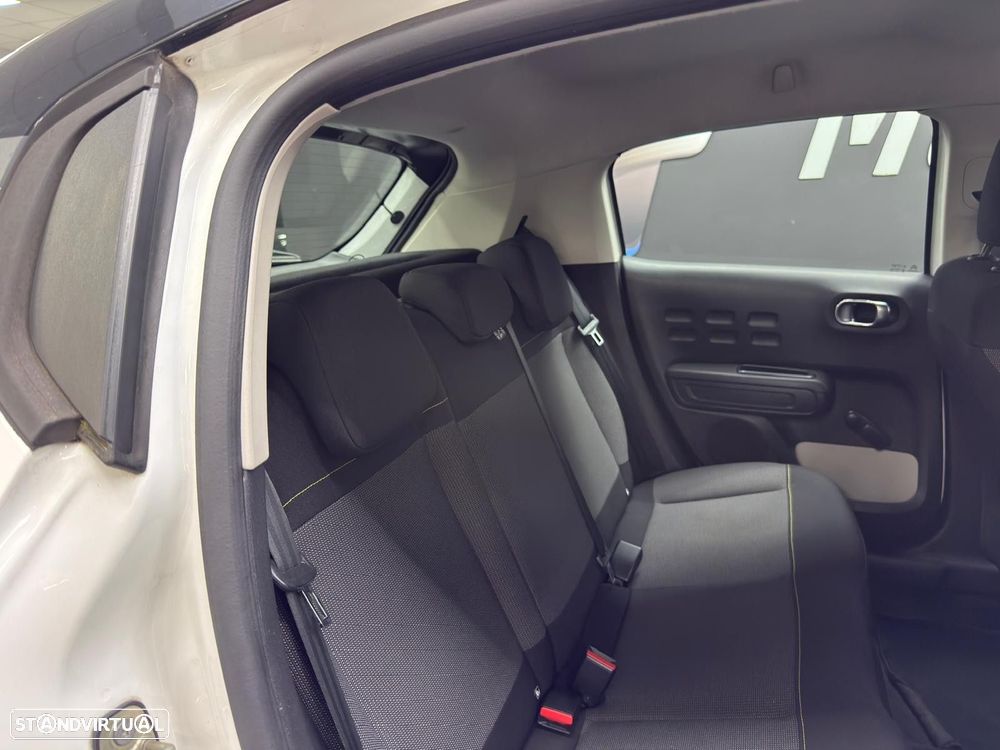 Citroën C3 1.2 PureTech Shine - 28