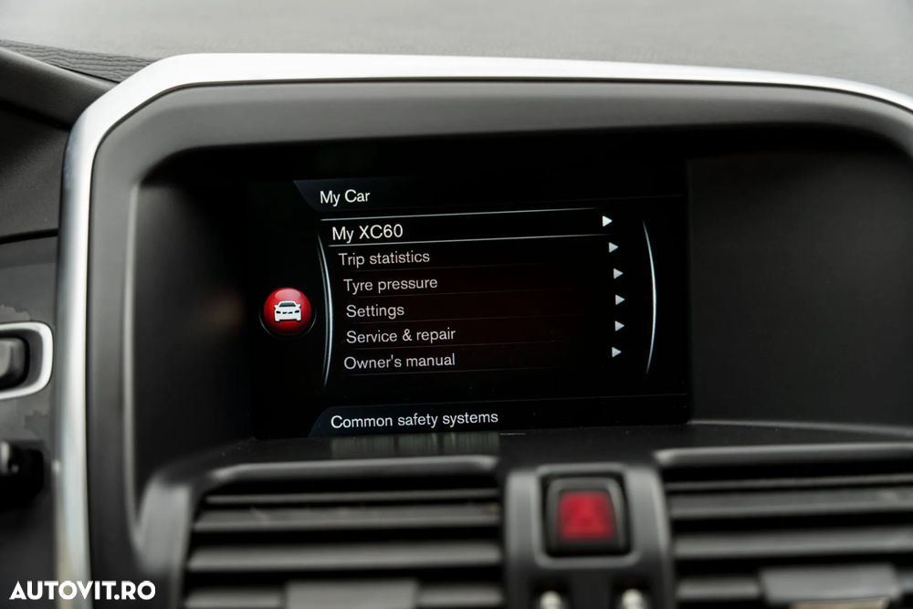 Volvo XC 60 D4 AWD Geartronic Summum - 26