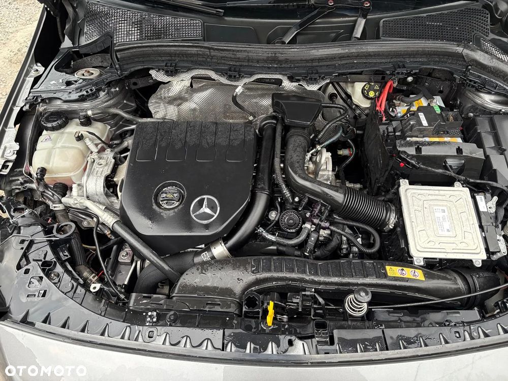 Mercedes-Benz Klasa B 180 7G-DCT Progressive - 26