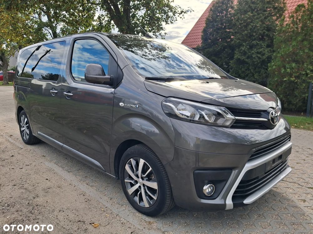 Toyota Proace Verso 2021 photo 2
