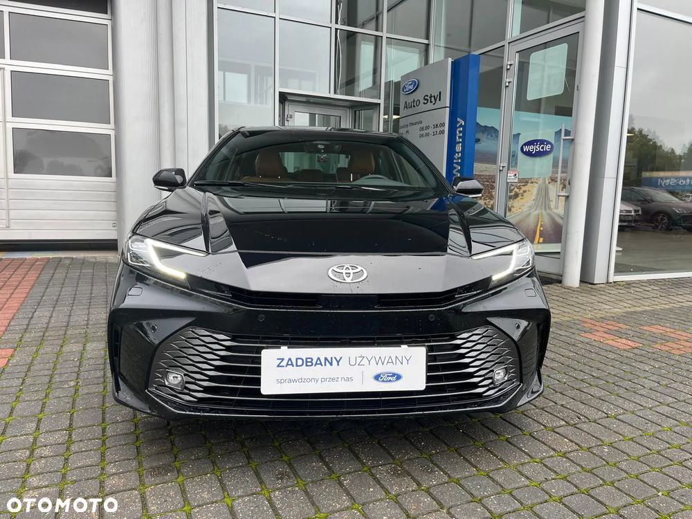 Toyota Camry 2.5 Hybrid Dynamic Force Prestige e-CVT - 2
