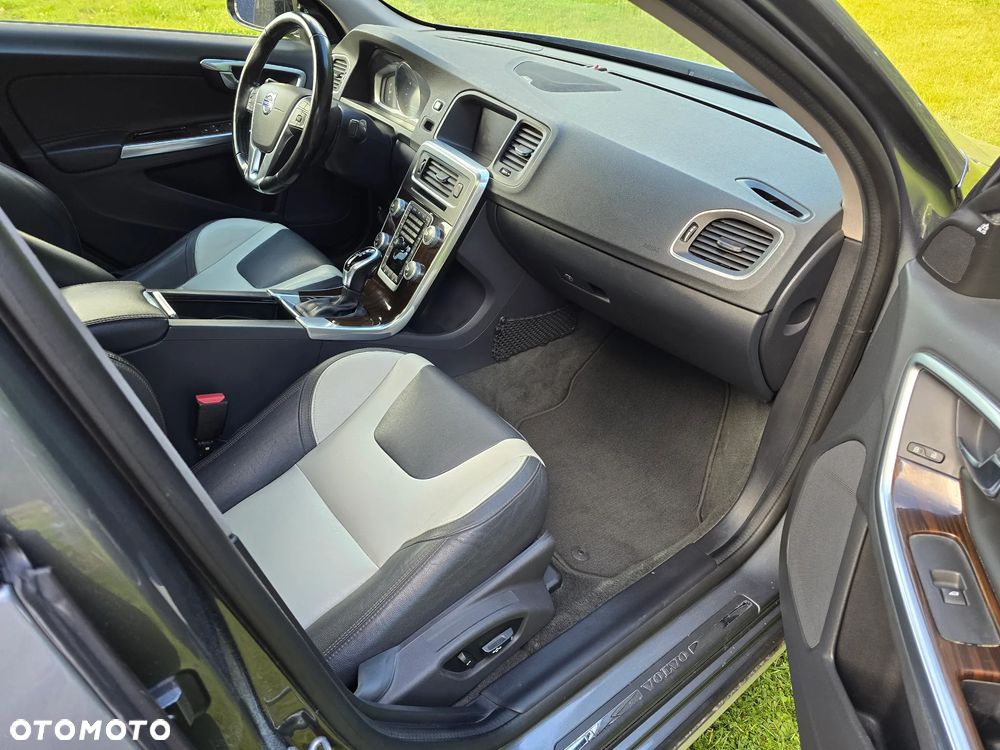 Volvo S60 T5 Geartronic Momentum - 24