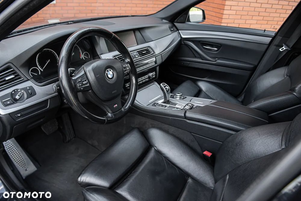 BMW Seria 5 M550d xDrive - 5