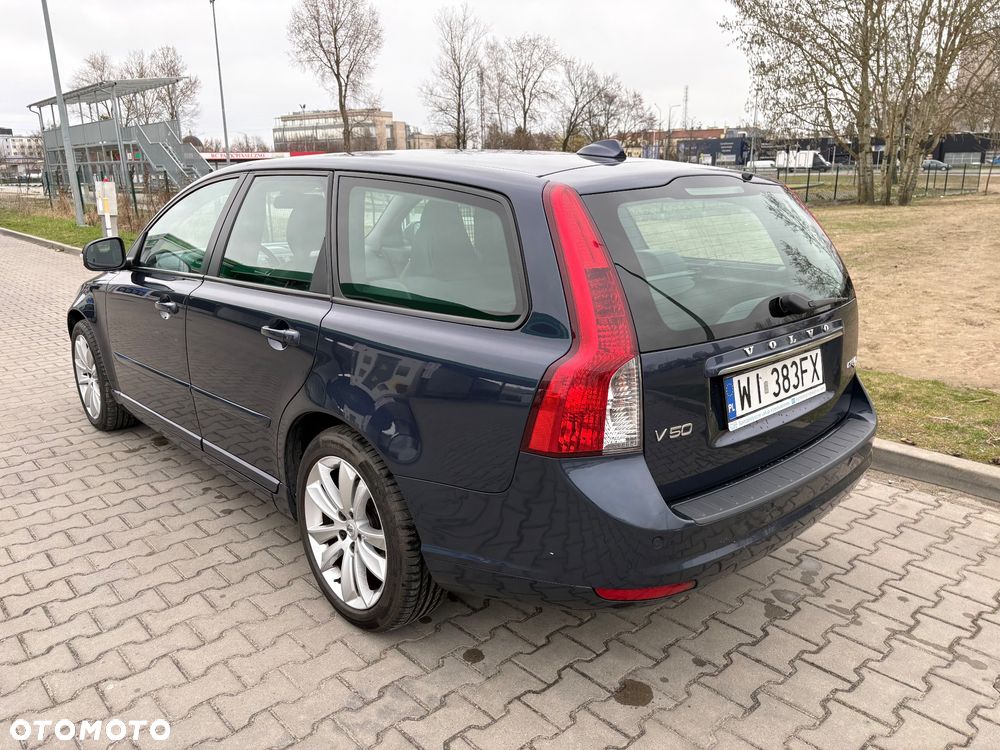 Volvo V50 DPF DRIVe Summum - 4