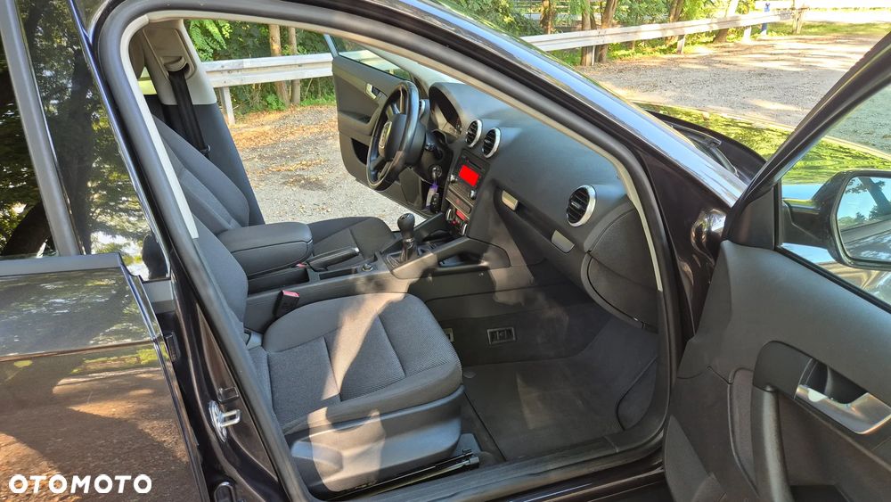 Audi A3 Sportback - 11