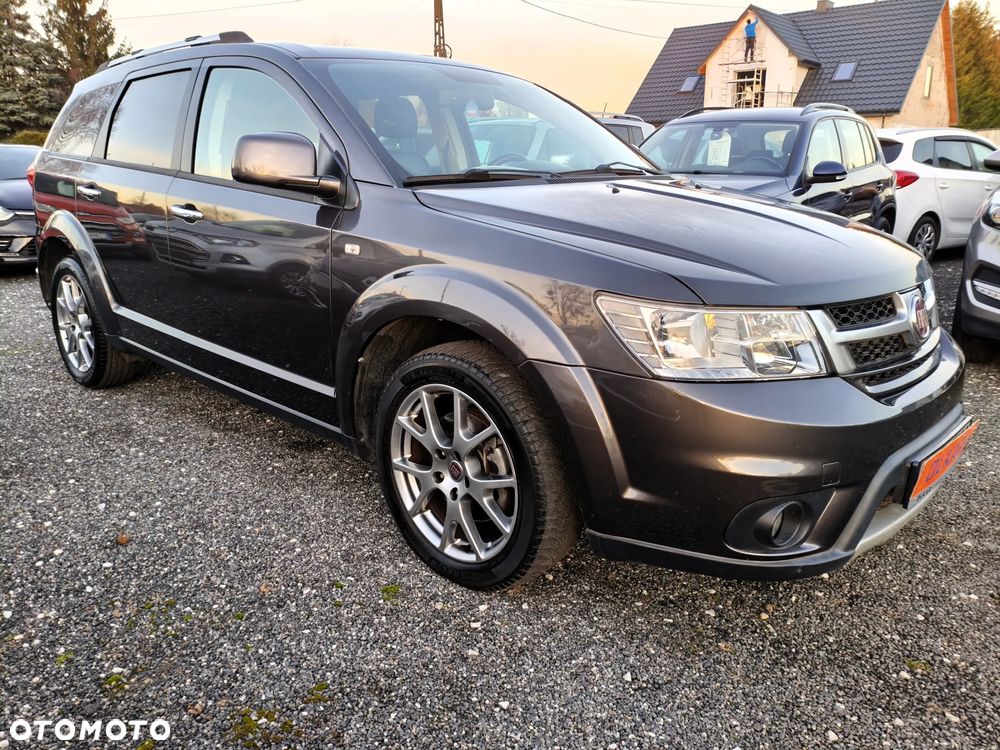 Fiat Freemont 2.0 Multijet Lounge AWD - 4