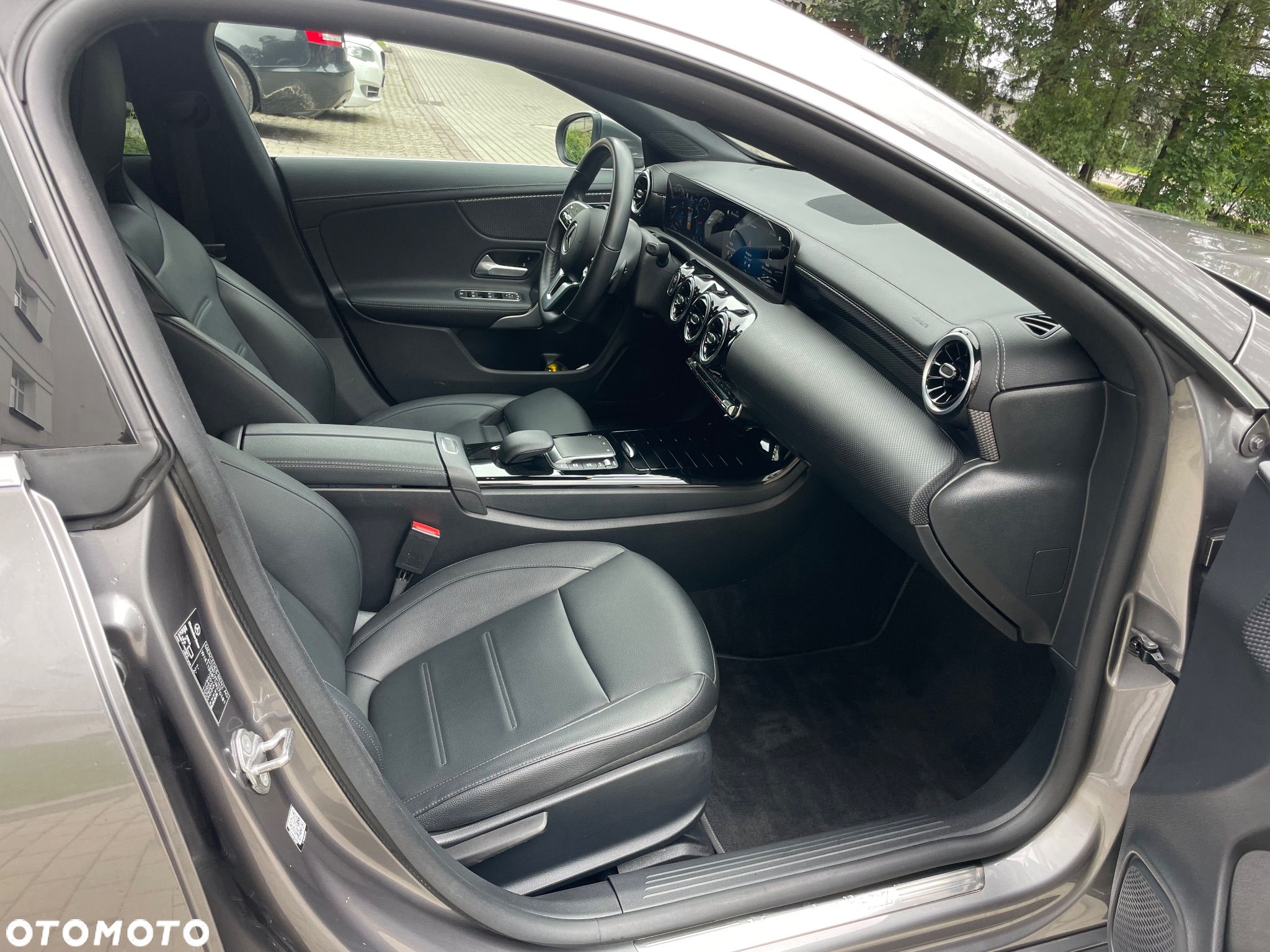 Mercedes-Benz CLA 200 Shooting Brake 7G-DCT - 11