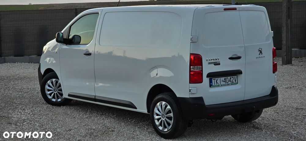 Peugeot Expert - 8