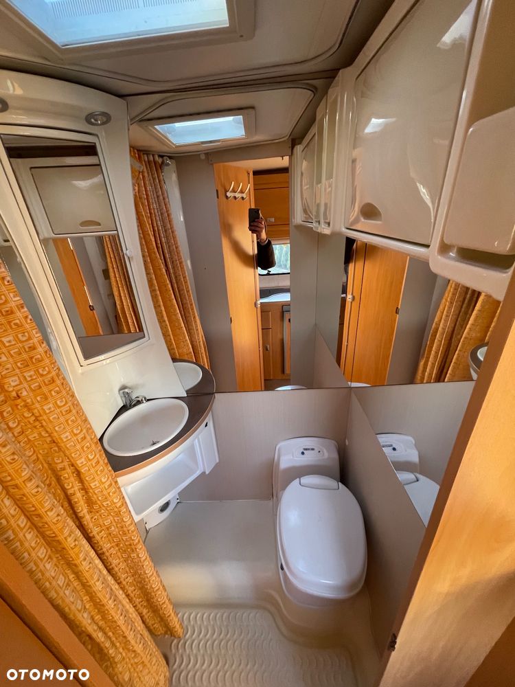 Ford Transit Challenger - 24