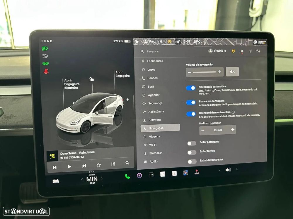 Tesla Model 3 Standard RWD - 37