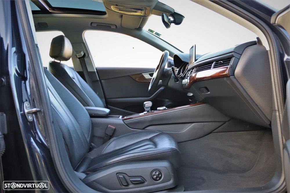 Audi A4 Avant - 22