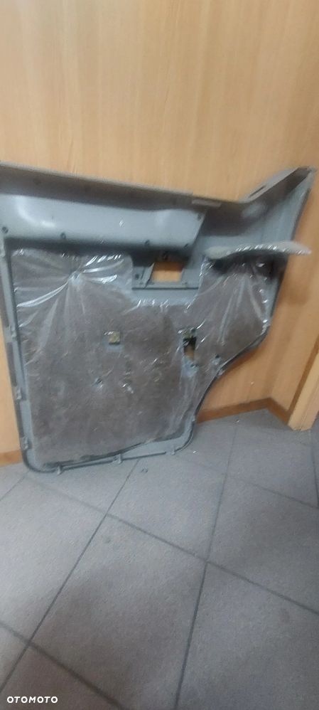 Boczek drzwi prawa strona vw t4 - 3