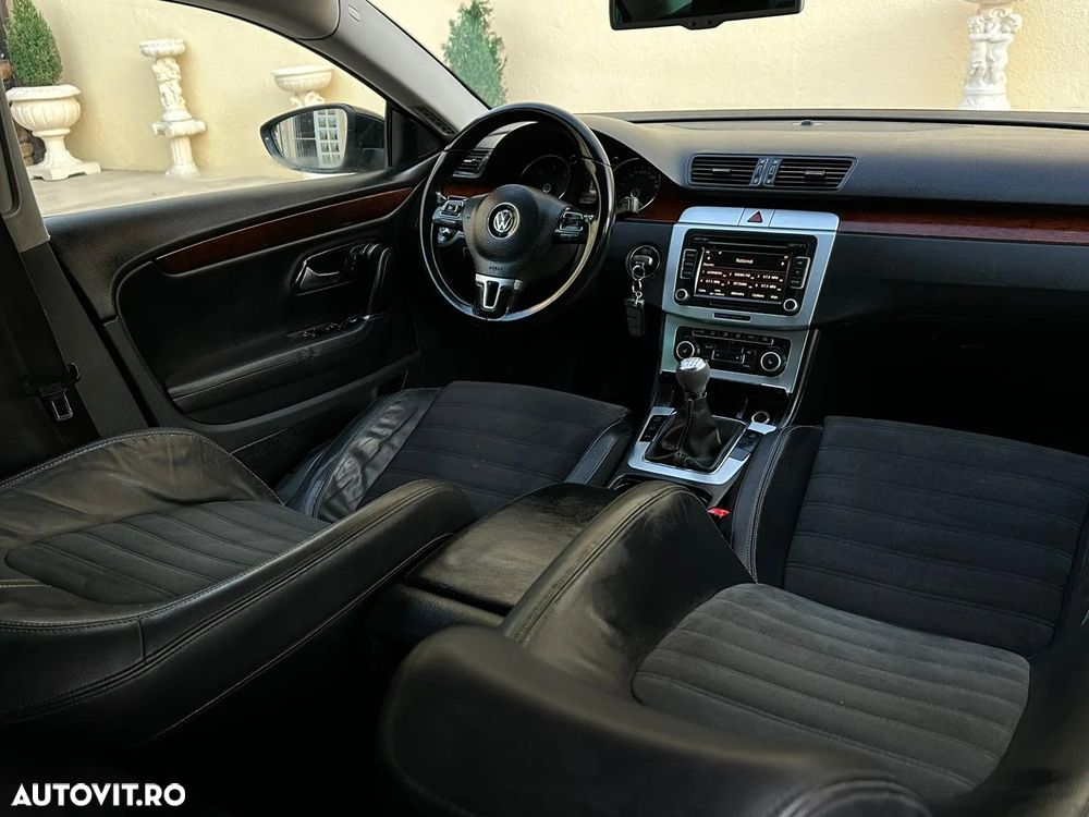 Volkswagen Passat CC - 10