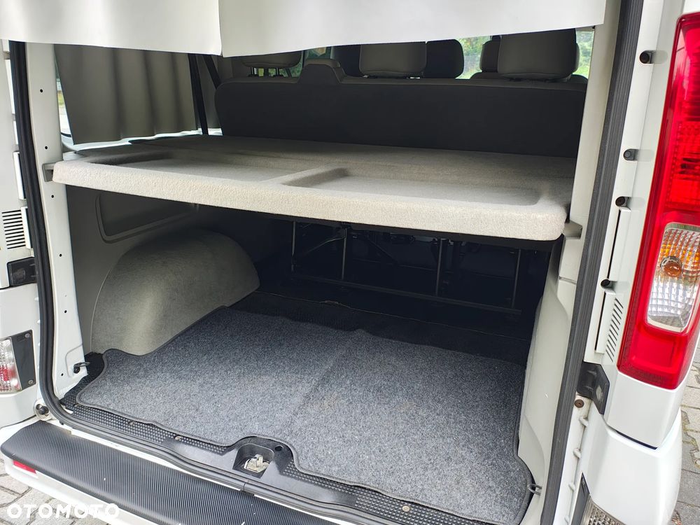 Opel Vivaro - 19