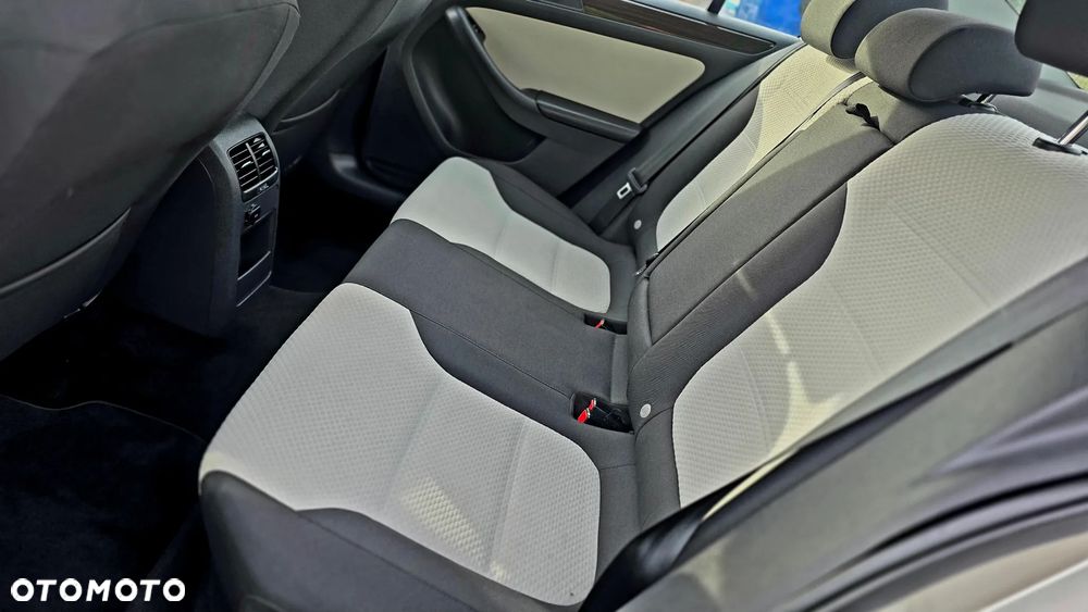 Volkswagen Jetta 1.4 TSI BlueMotion Technology Allstar - 32