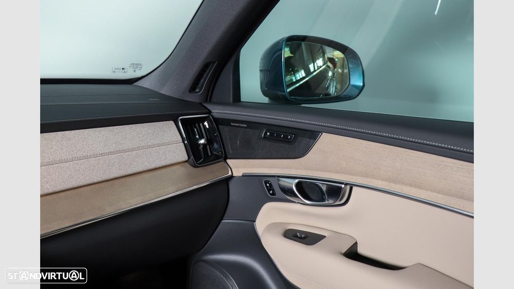 Volvo XC 90 2.0 T8 PHEV Plus Dark AWD — fotografia 19